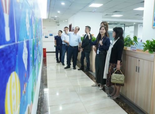聚合力 谋发展丨住房和城乡建设部建筑杂志社社长文林峰一行赴瑞捷调研(图3) 聚合力 谋发展丨住房和城乡建设部建筑杂志社社长文林峰一行赴瑞捷调研(图3)