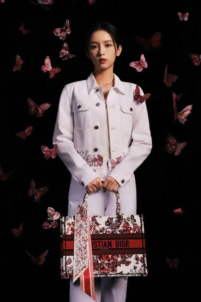 魔镜魔镜告诉我谁是四海八荒最美的女龙？(图34)