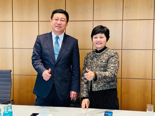 开年首展 2024Heimtextil三大新看点国际家纺趋势看这里!(图6) 开年首展 2024Heimtextil三大新看点国际家纺趋势看这里!(图6)