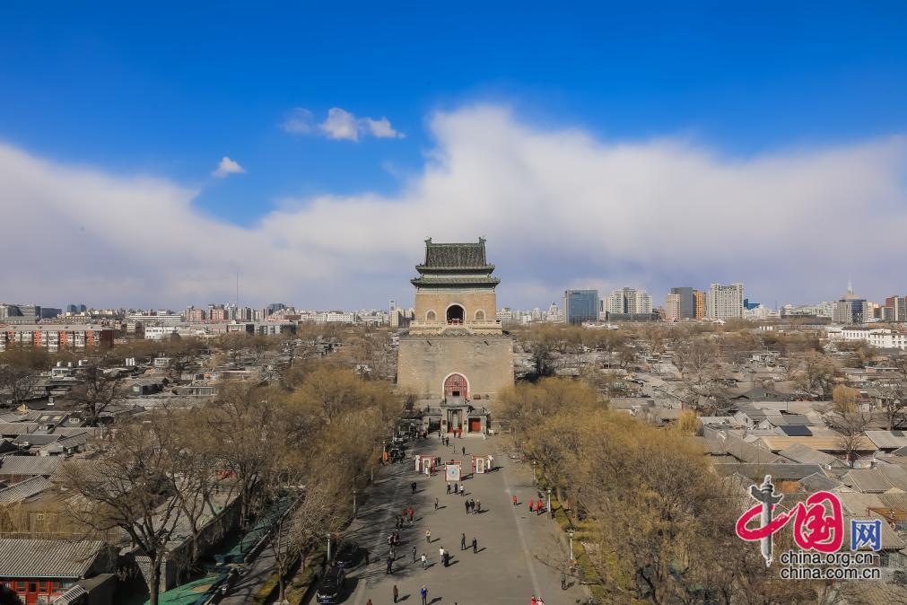 “双龙会”感受现代工业与传统工艺的交融绽放(图2) “双龙会”感受现代工业与传统工艺的交融绽放(图2)