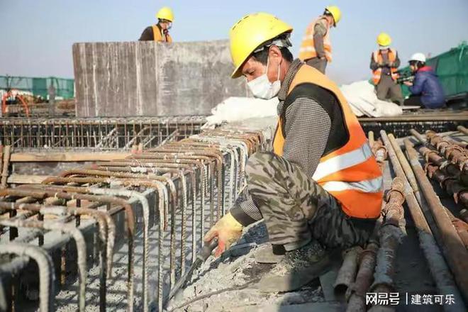 2024年建筑行业会比2023年还难您认同这样的观点吗