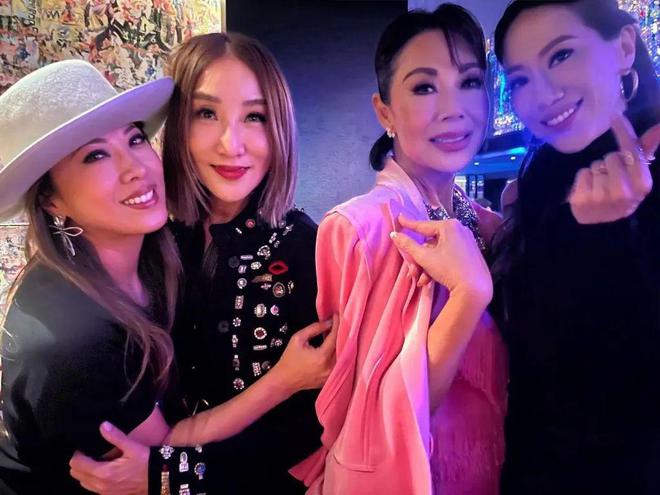 名利场俞琤70岁生日选在这中环银行家蒲点SEVVA及其背后老板是什么来头?(图13) 名利场俞琤70岁生日选在这中环银行家蒲点SEVVA及其背后老板是什么来头?(图13)
