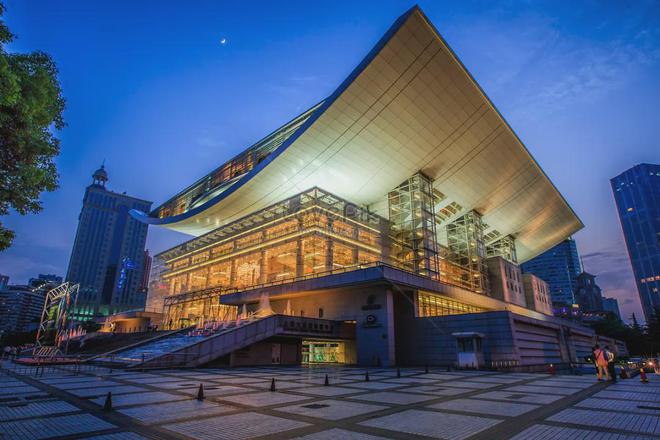想不到他们居然是历史保护建筑最“年轻”的只有10岁(图15) 想不到他们居然是历史保护建筑最“年轻”的只有10岁(图15)