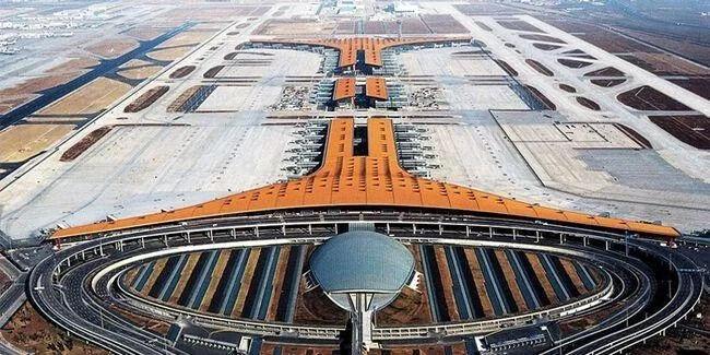 想不到他们居然是历史保护建筑最“年轻”的只有10岁(图24) 想不到他们居然是历史保护建筑最“年轻”的只有10岁(图24)
