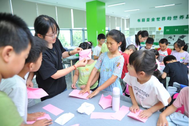 无锡产改进行时丨江阴南泰家纺用品有限公司:构建“党建引领+工建推进+产改融入发展”非公企业模式(图3) 无锡产改进行时丨江阴南泰家纺用品有限公司:构建“党建引领+工建推进+产改融入发展”非公企业模式(图3)