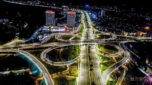 石安公路（安宁段）改造工程获国家级大奖(图5)