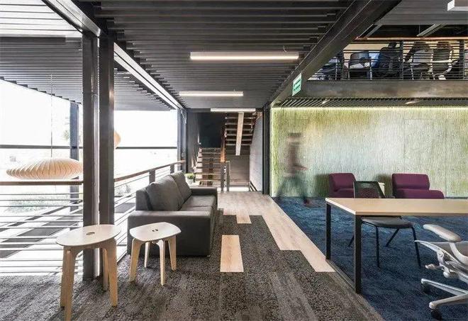 集装箱建筑案例|来自不同国家不同地区的集装箱办公楼造型鉴赏(图12) 集装箱建筑案例|来自不同国家不同地区的集装箱办公楼造型鉴赏(图12)