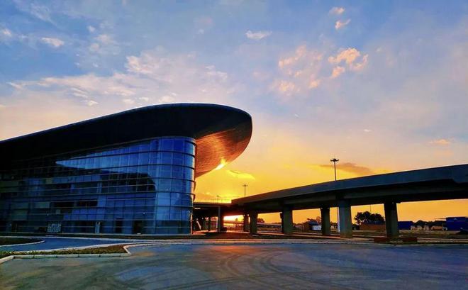 中国建材集团为非洲加快实现现代化添砖加瓦(图5) 中国建材集团为非洲加快实现现代化添砖加瓦(图5)